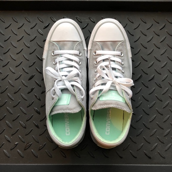 SOLD Converse Chuck Taylor All Stars Sneakers - Picture 3 of 7